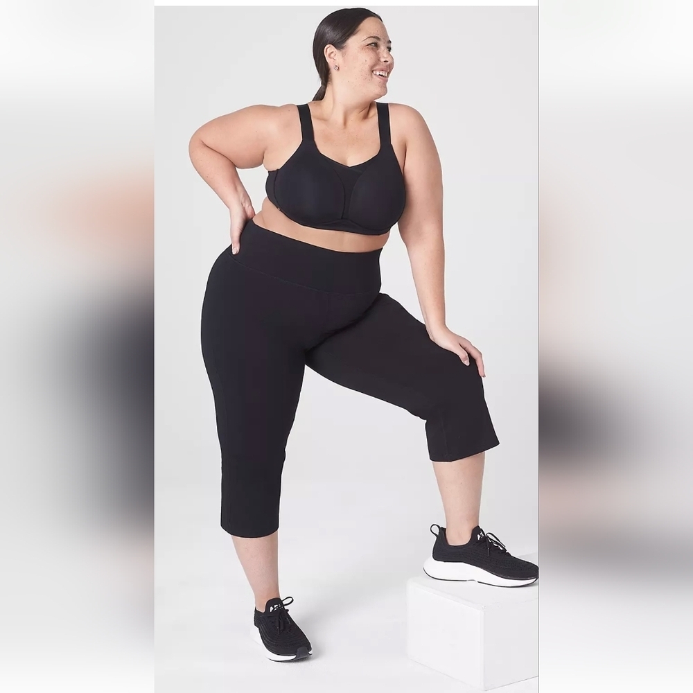 LIVI Lane Bryant SIGNATURE STRETCH YOGA CAPRI Black Size 22/24